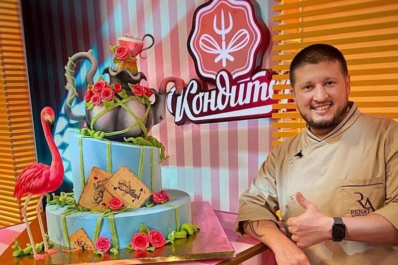 Ренат Агзамов шоу кондитер