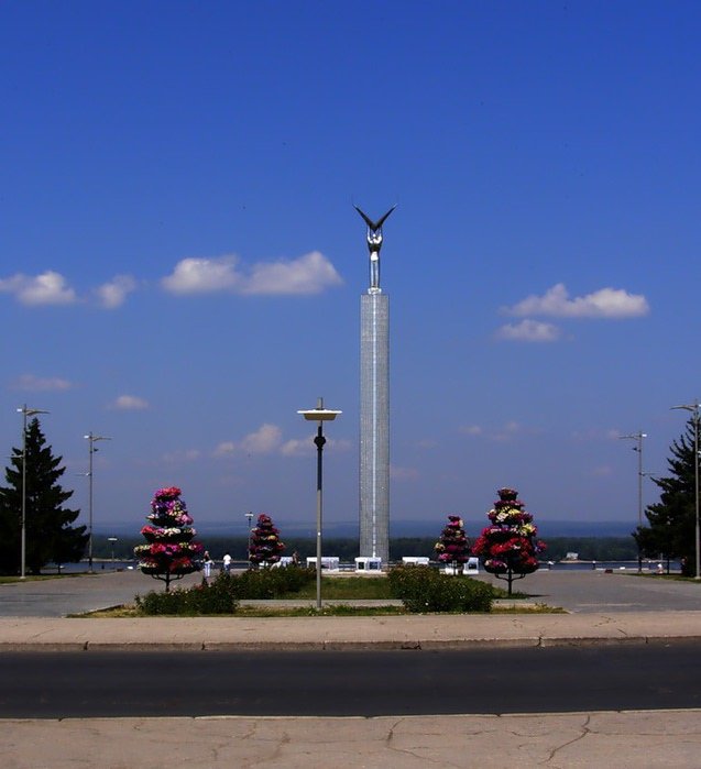 Монумент славы в Самаре
