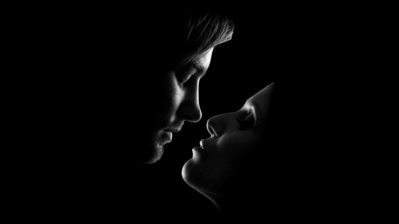 Поцелуй в темноте