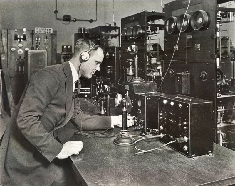 Радиовещательная станция 1943