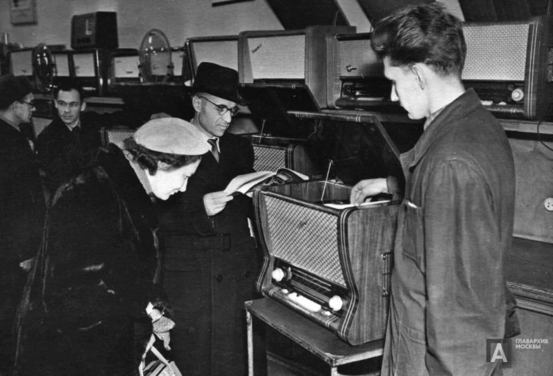 Первые радиостанции СССР