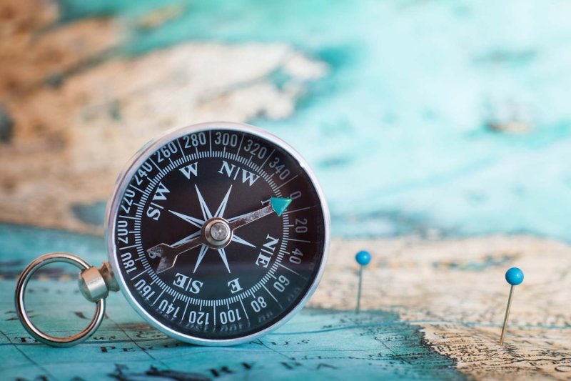 Компас на карте