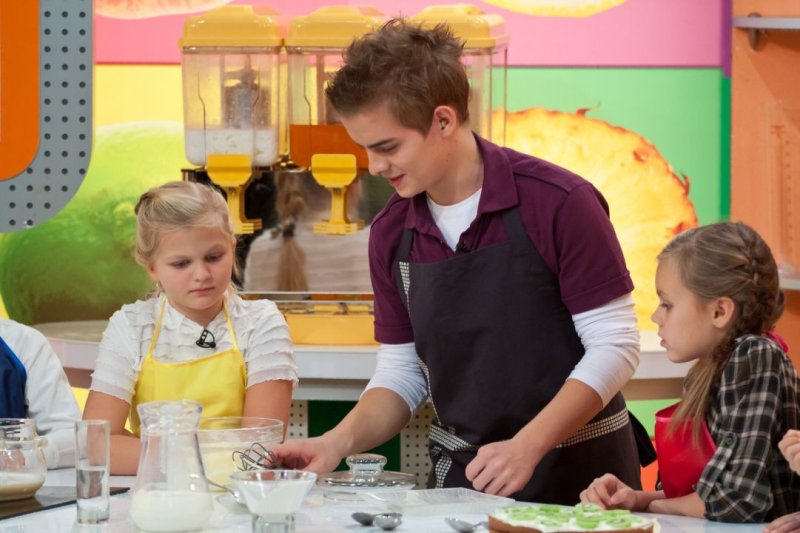 НЕОКУХНЯ Карусель ведущий