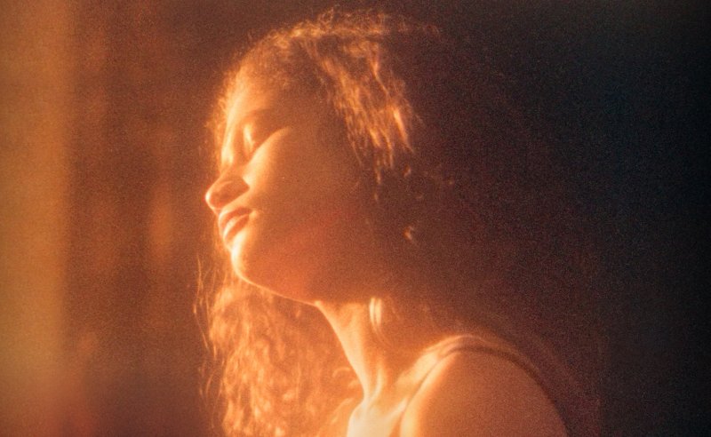 Эйфория сериал Постер