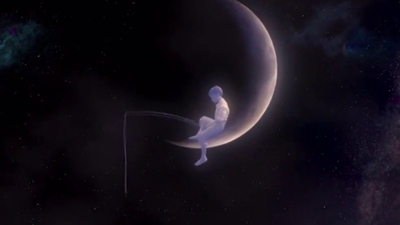 Мальчик на Луне