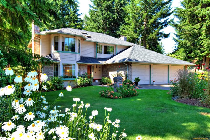 Красивая дача