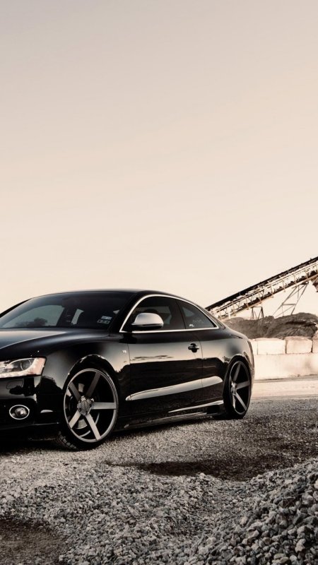 Ауди а7 черная