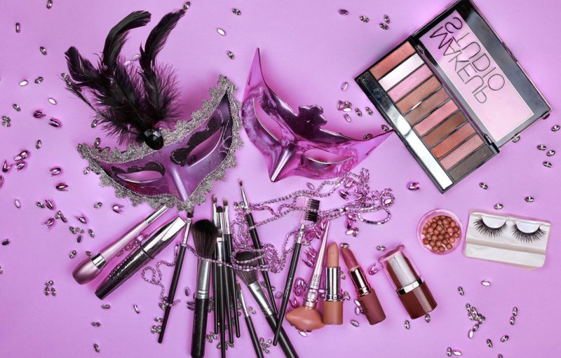 Декоративная косметика