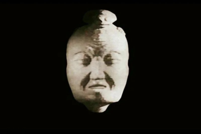 Телекомпания вид голова Ельцина