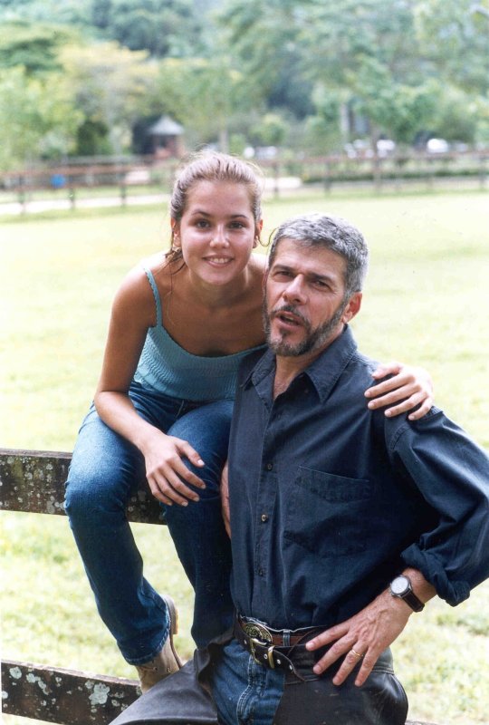 Дебора Секку семейные узы