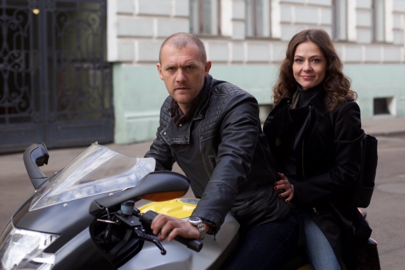 Денис Шведов сериал измены