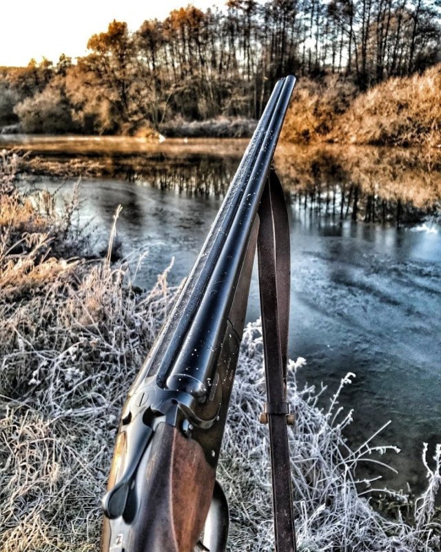 Охотничье ружье на охоте
