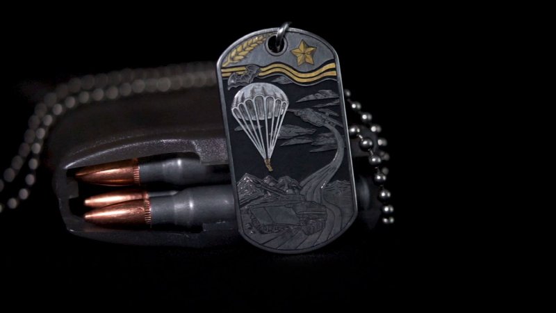 Разведка ВДВ на черном фоне