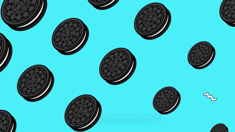 Печенье Орео на белом фоне