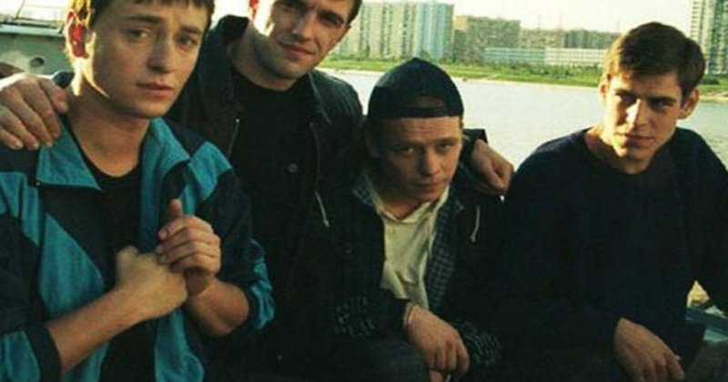 Саша белый космос пчела Фил