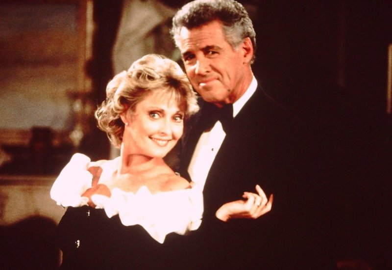 Санта-Барбара сериал