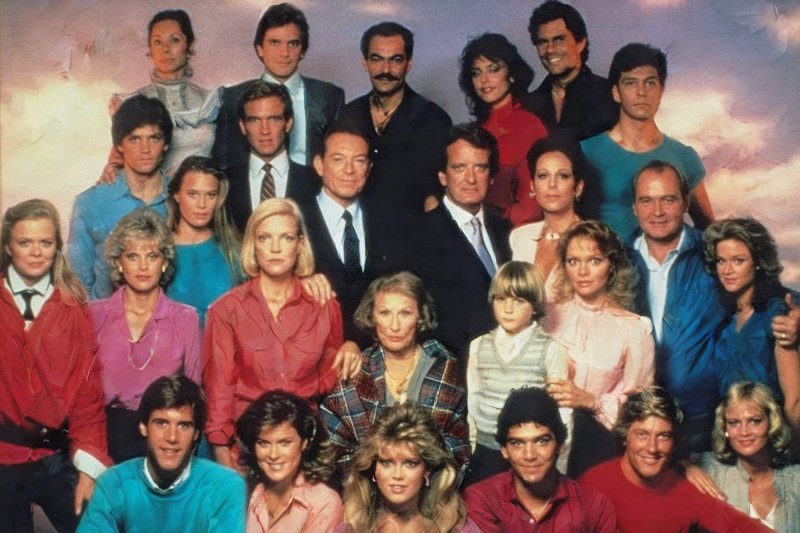 Санта-Барбара сериал персонажи