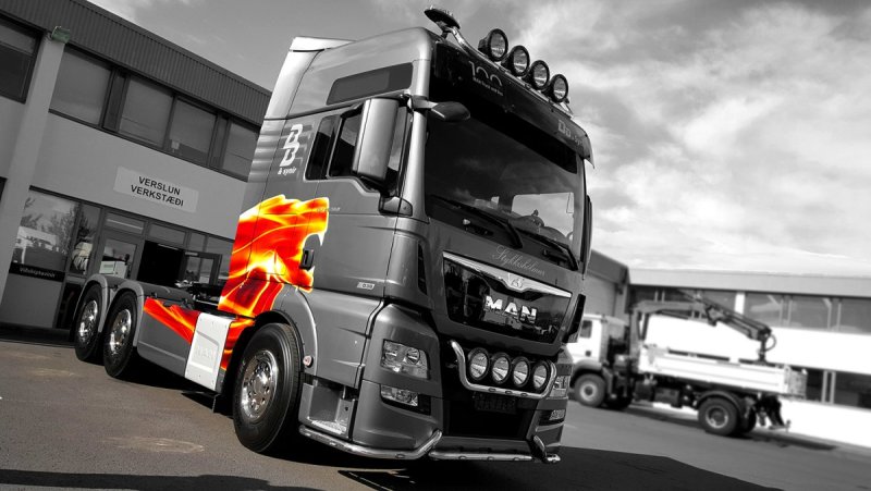 Грузовик ман TGX