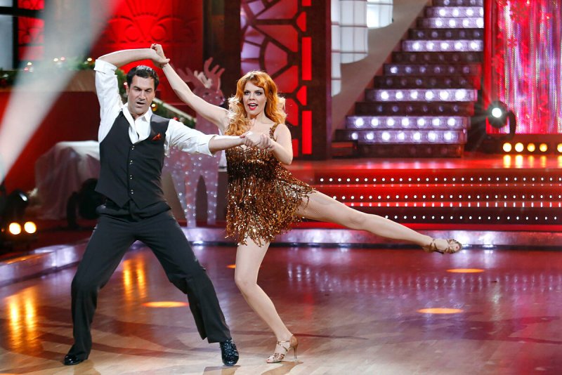 Танцы со звездами 2022