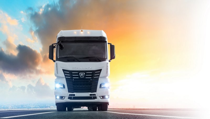 Тягач КАМАЗ-54901