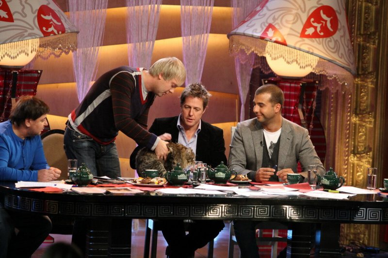 Прожектор Пэрис Хилтон 2008