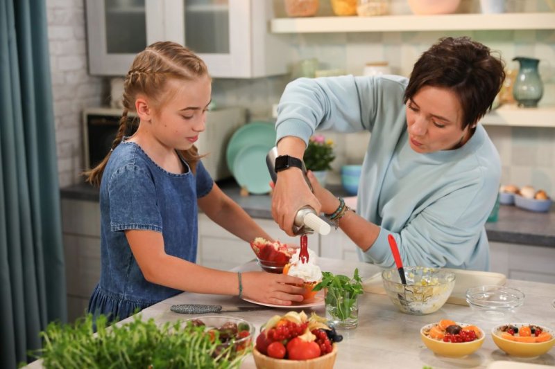 Тутта Ларсен и Марфа Карусель