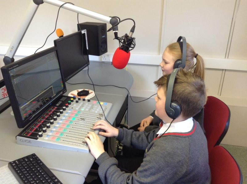 Радиовещание в школе