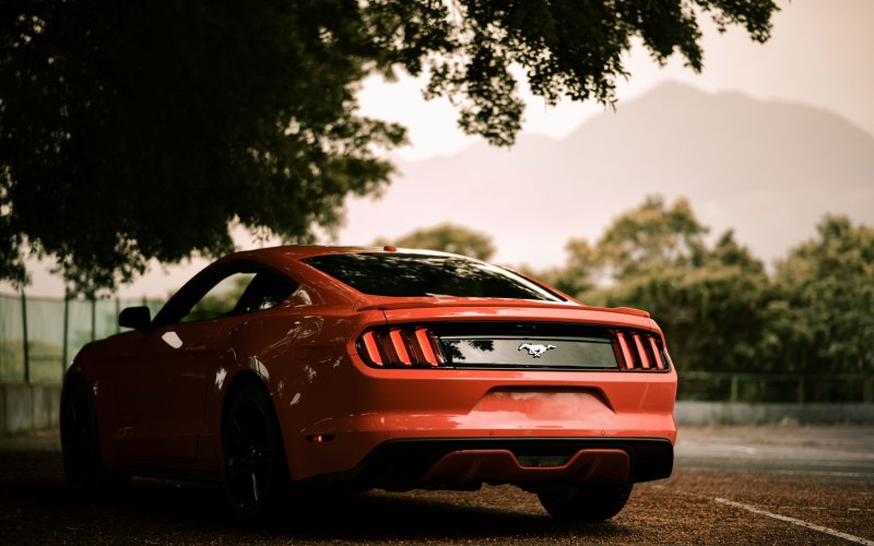 Форд Мустанг 16:9