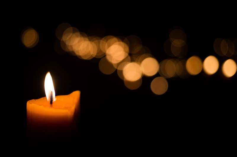 Траурная свеча