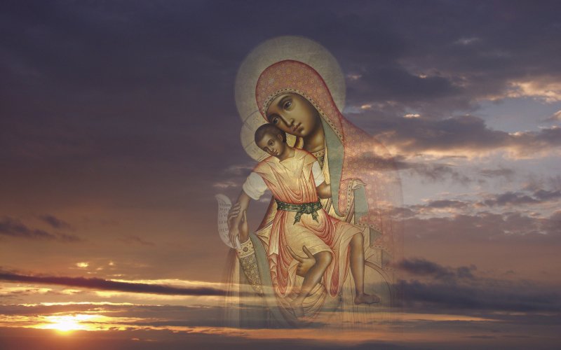 Икона Пресвятой Богородицы Небесная