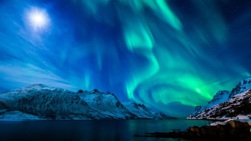 Аврора бореалис — Северное полярное сияние