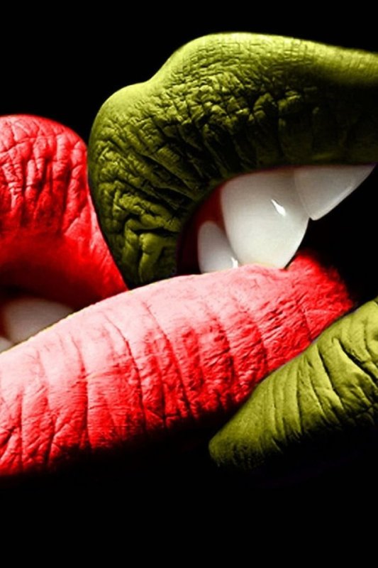 Женские губы