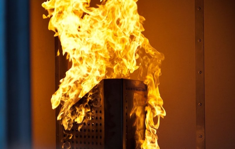 Возгорание электроприборов