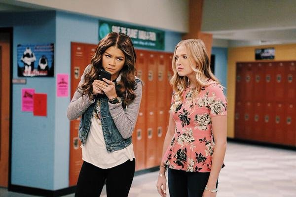 Кейси под прикрытием Кейси