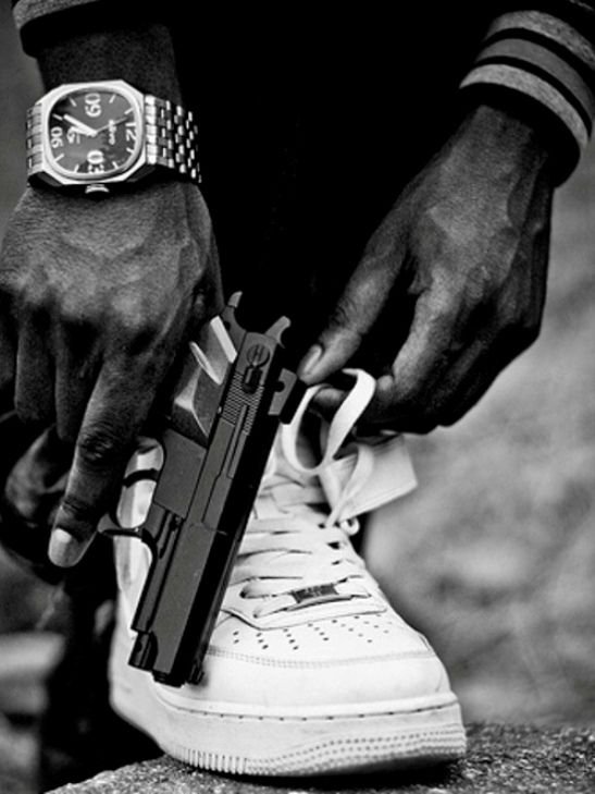 Красивый бандит