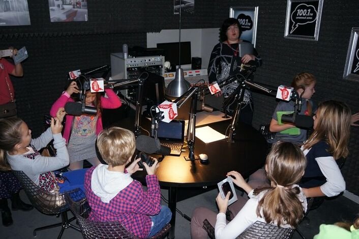 Школьная радиостудия