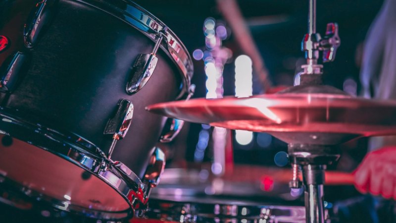 Рок барабаны