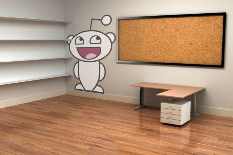 Комната со столом и полками