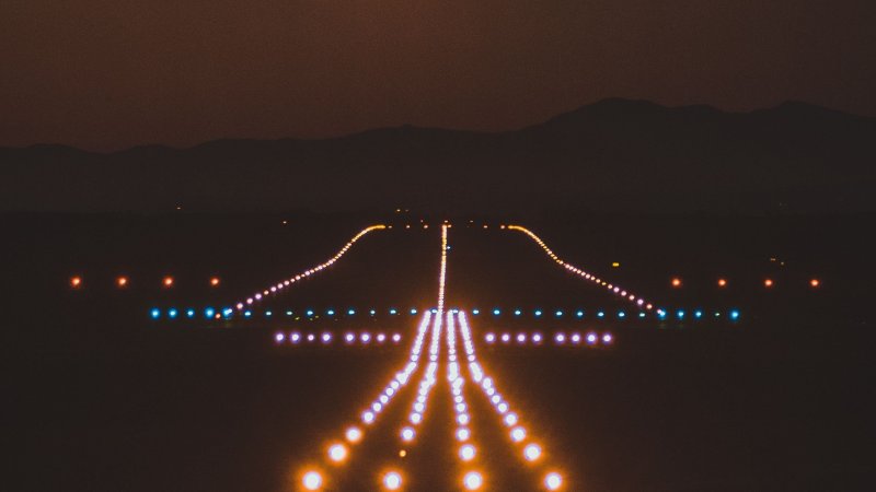 Огни ВПП ночью