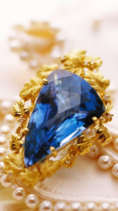 Красивые ювелирные камни