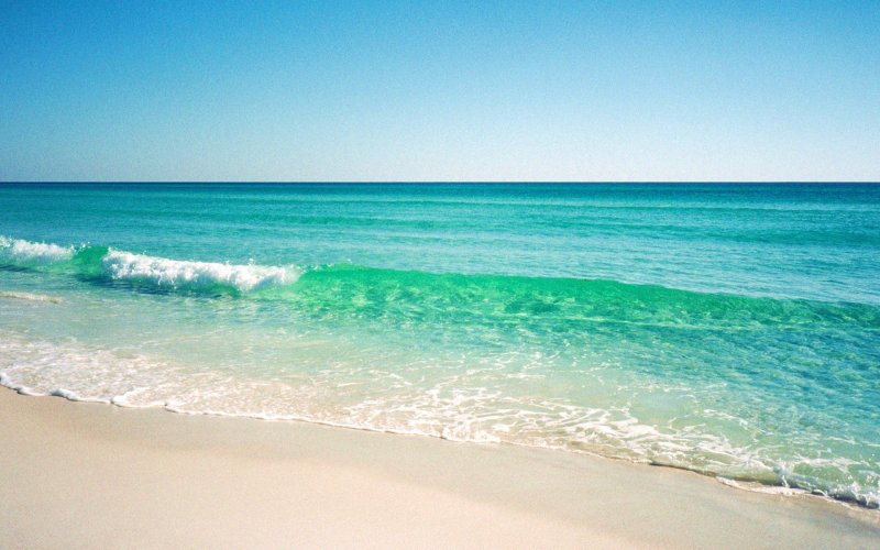 Красивое бирюзовое море