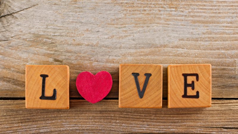 Красивые обои любовь