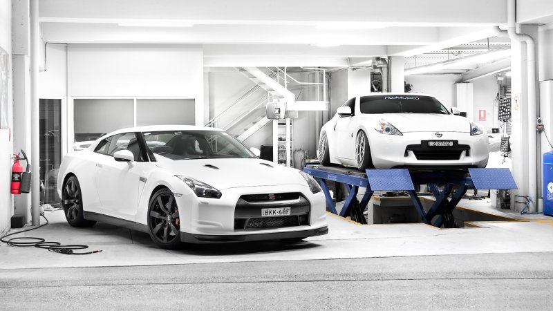 Nissan GTR r35 белый