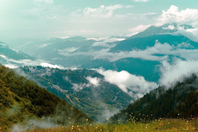 Горы Кавказа красная Поляна