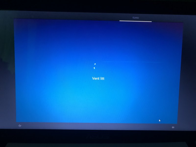 Черный экран виндовс 10