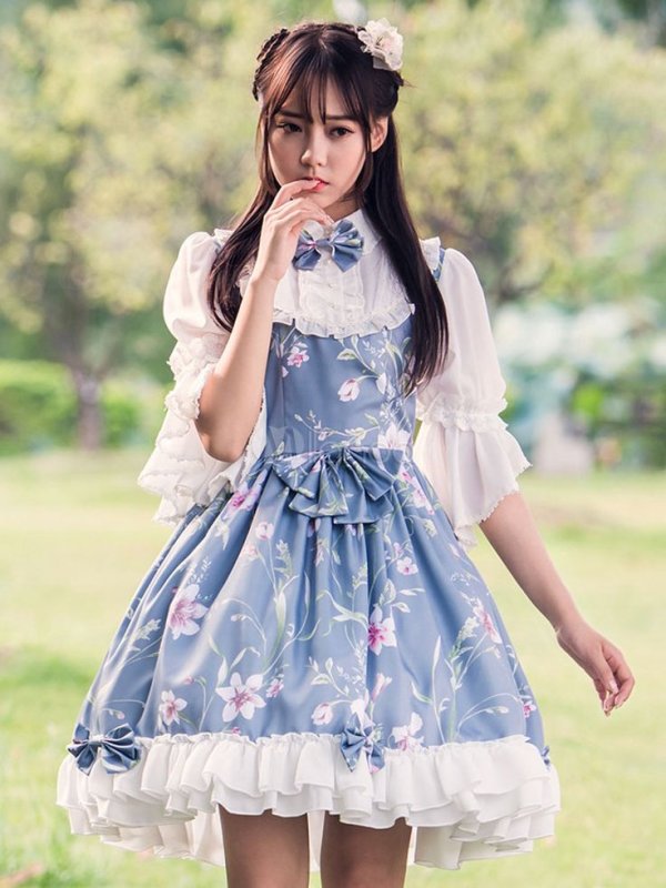 Платье в стиле лолилотта