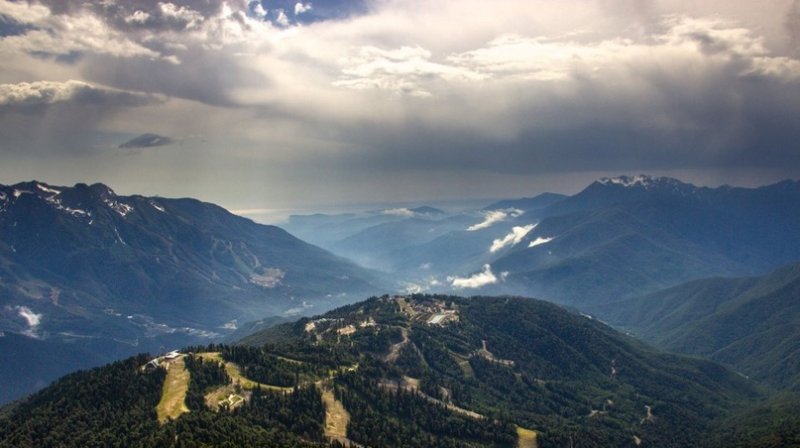 Роза Хутор красная Поляна Сочи горы