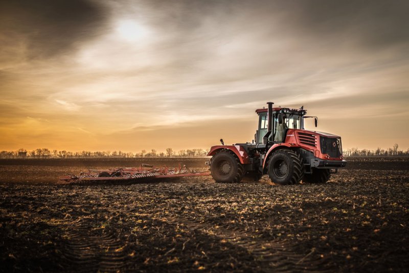 Трактор Кировец 2022