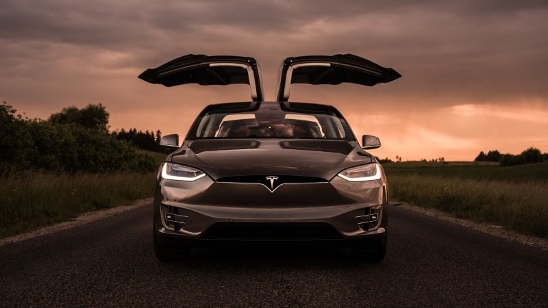 Tesla model x 2024