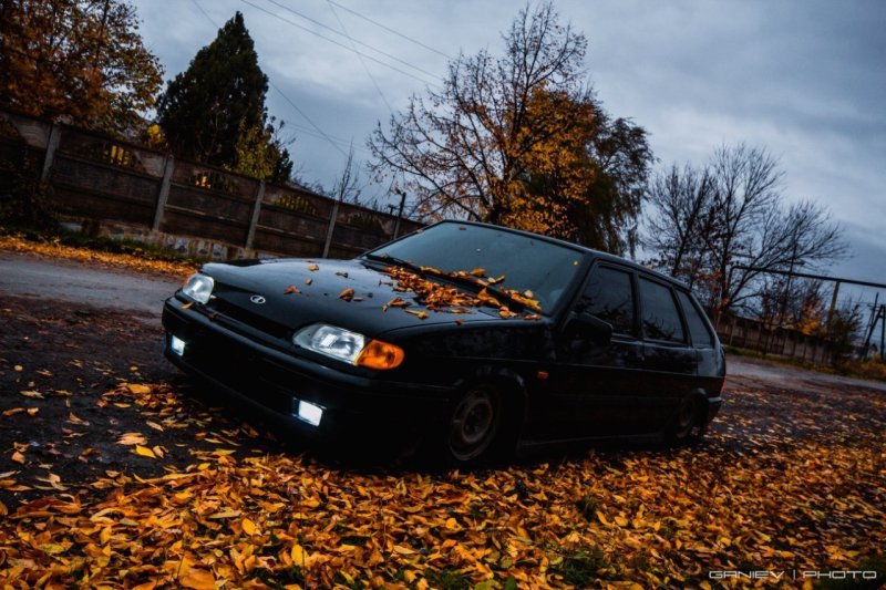 ВАЗ 2114 черная тонированная